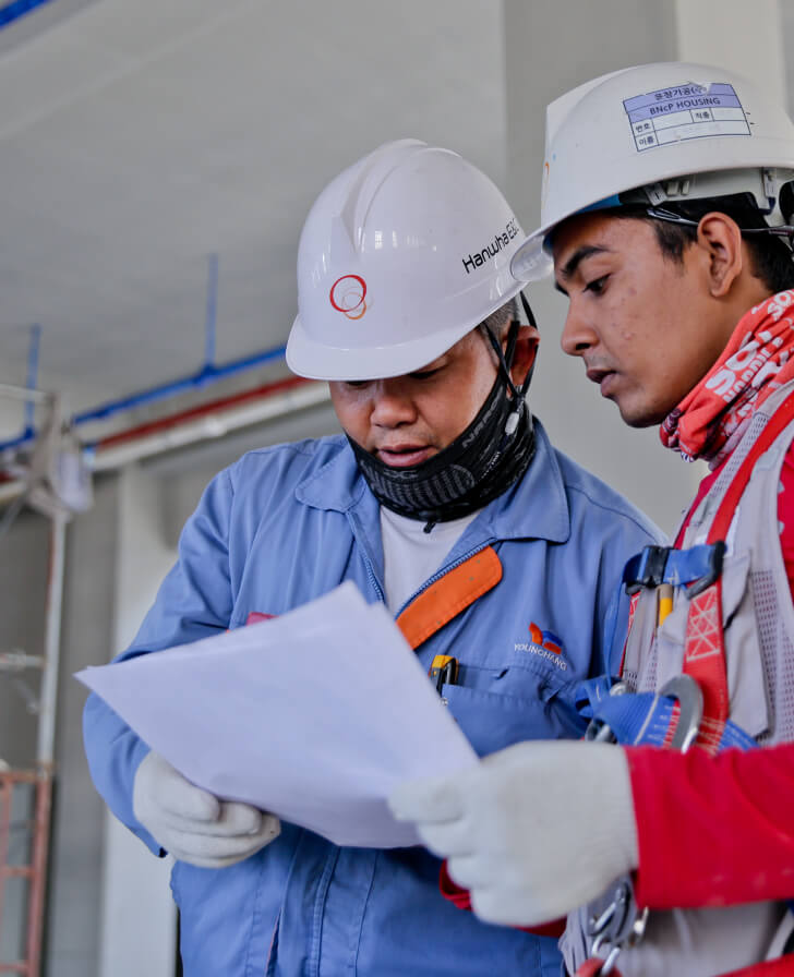 About Us roofing professional workers